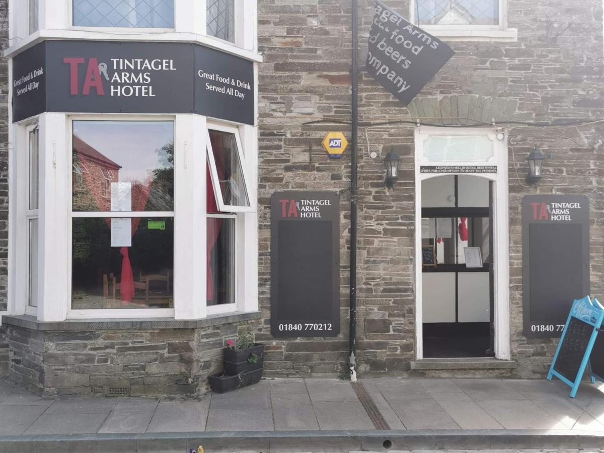 Tintagel Arms Bed And Breakfast Exterior photo
