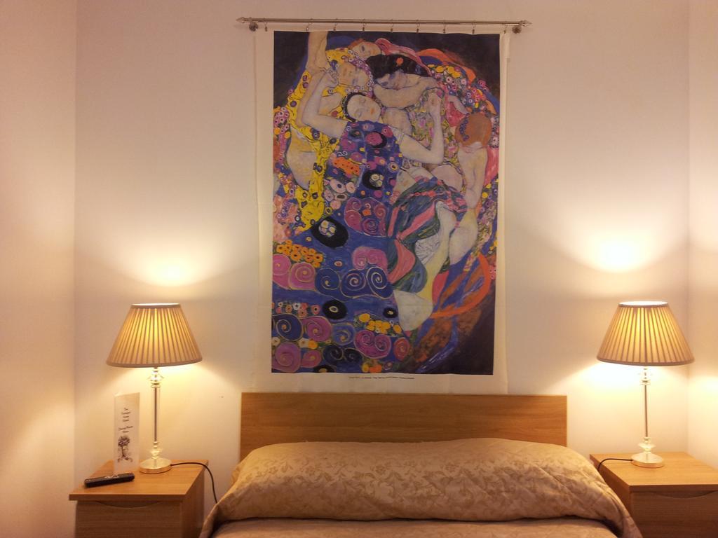 Tintagel Arms Bed And Breakfast Room photo